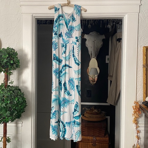 Charter Club Sleeveless Maxi dress with Tropical Palm Print - Picture 8 of 10